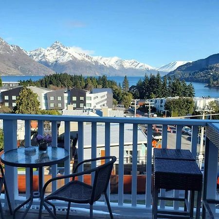 Central Lakeview Apartment With Amazing Rooftop 镇上湖景三室套房 Queenstown Extérieur photo