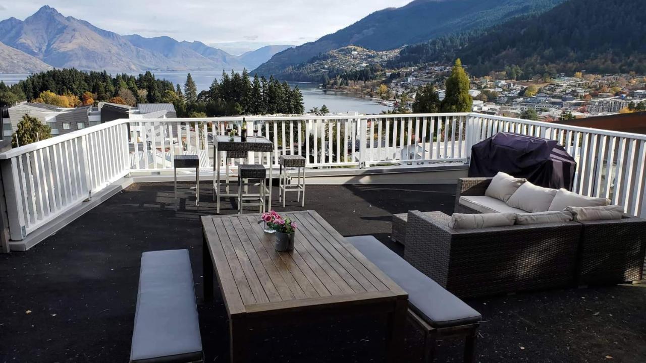 Central Lakeview Apartment With Amazing Rooftop 镇上湖景三室套房 Queenstown Extérieur photo