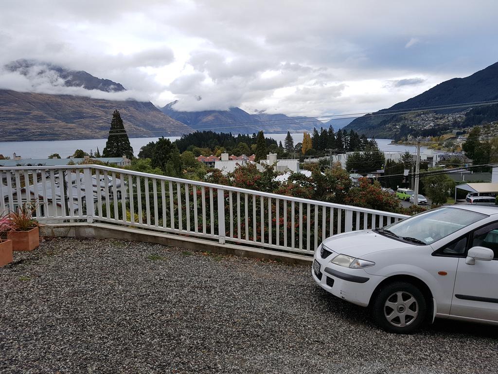 Central Lakeview Apartment With Amazing Rooftop 镇上湖景三室套房 Queenstown Extérieur photo